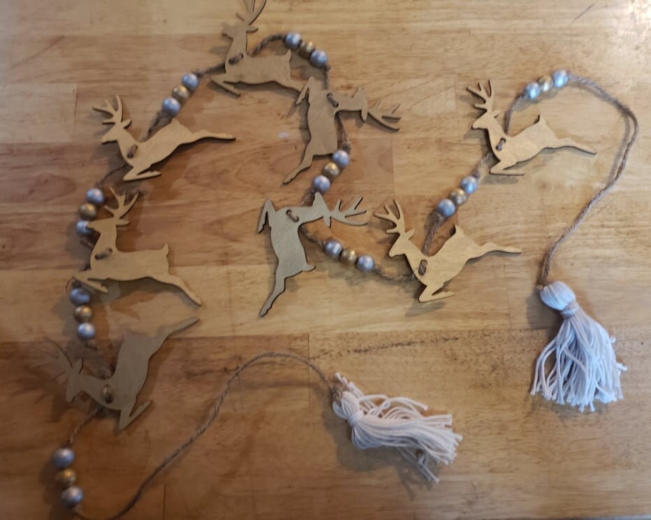 Wooden Reindeer Christmas Garland